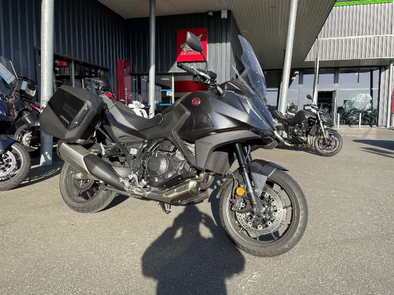 NT 1100