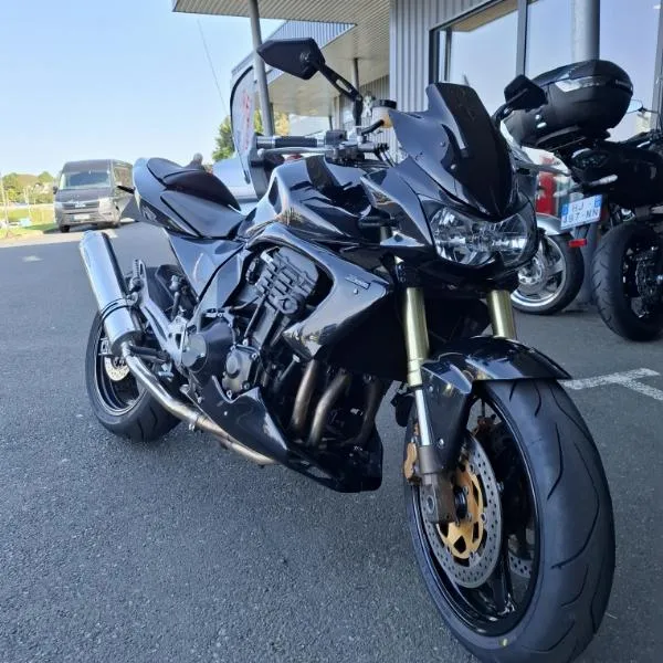 Z 1000