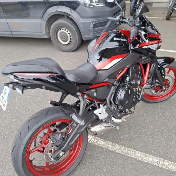 Z650  Z650