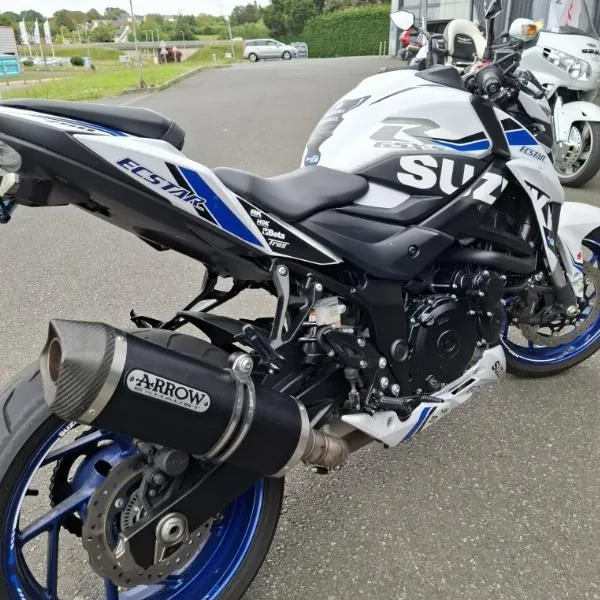 GSXS 750