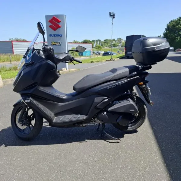 SKY TOWM 125