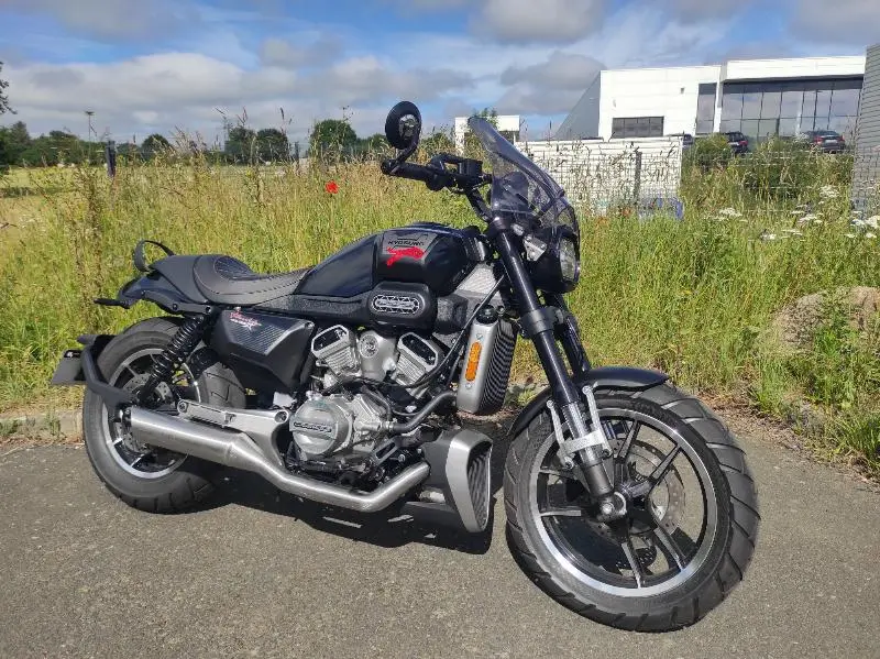 GV 125