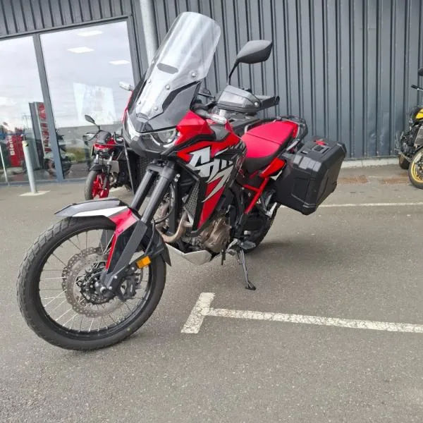 CRF 1000 D AFRICA TWIN
