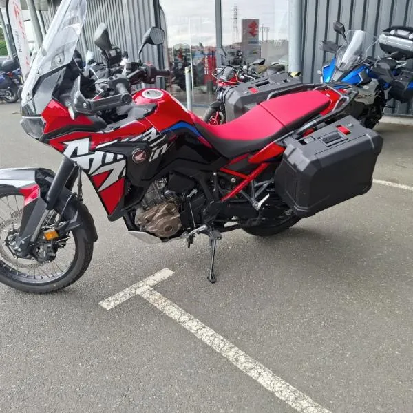 CRF 1000 D AFRICA TWIN