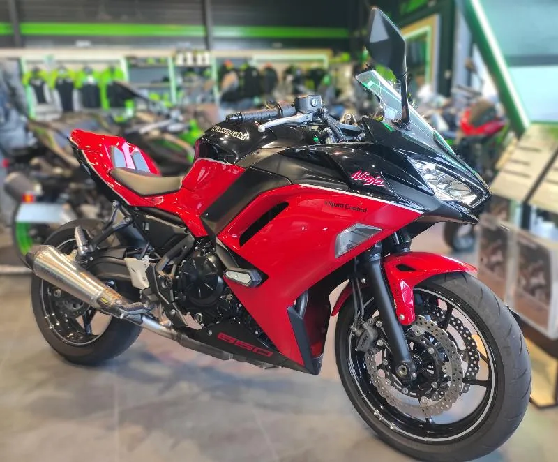 NINJA 650 2024