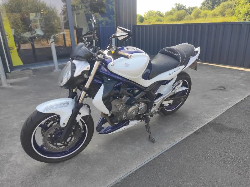 GLADIUS 650