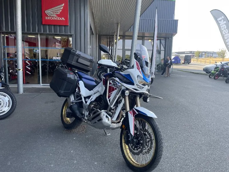 CRF 1100 L AFRICA TWIN  ADVENTURE SPORTS DCT 2024