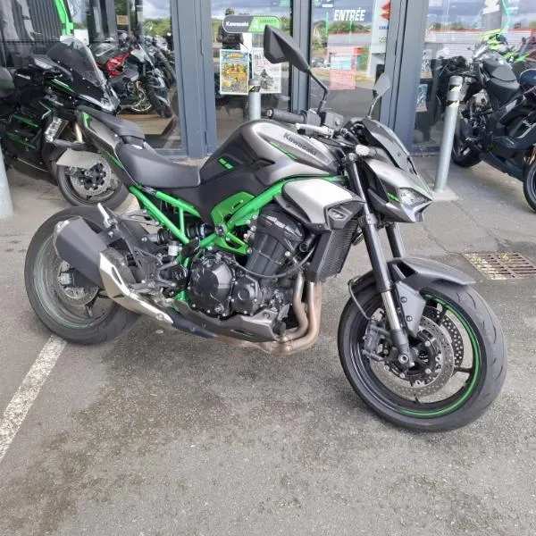 Z 900