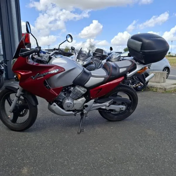 VARADERO 125