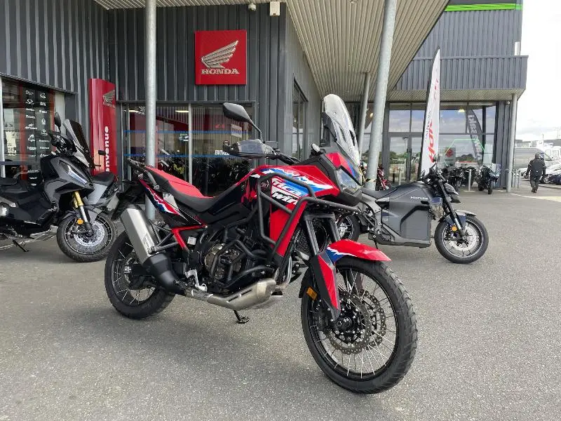 CRF 1100  L AFRICA TWIN