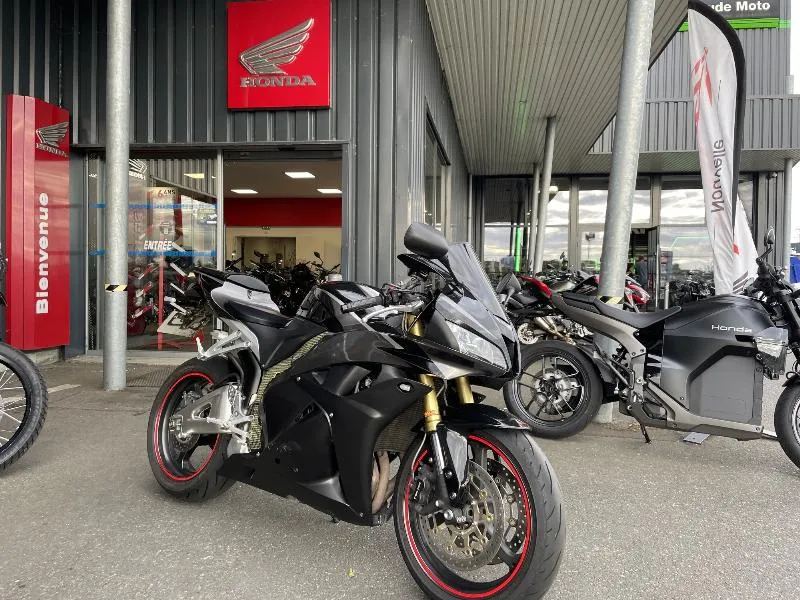 CBR 600 RR