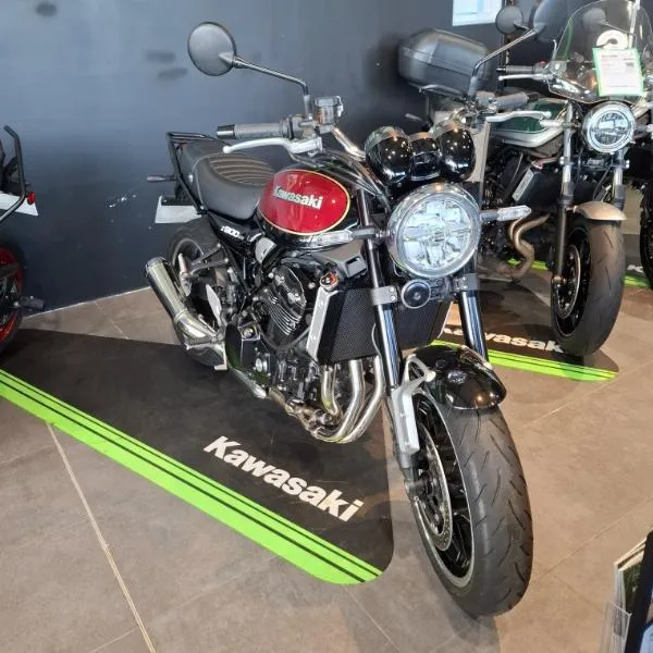 Z 900