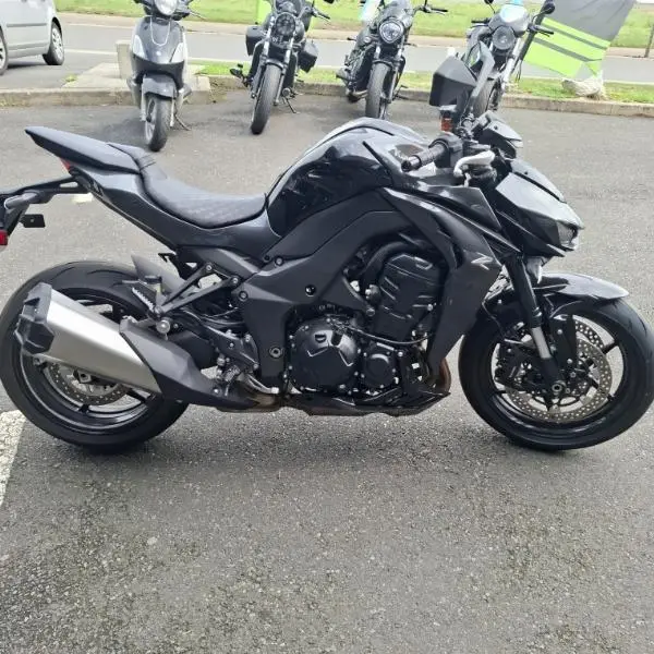 Z1100