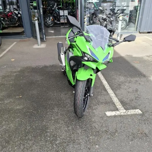 Ninja 500 SE