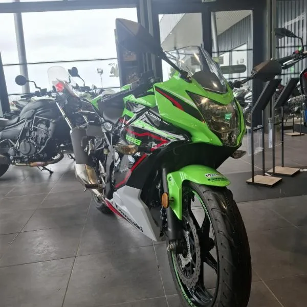 NINJA 125 SE
