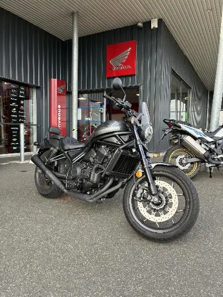 CMX 1100 DCT