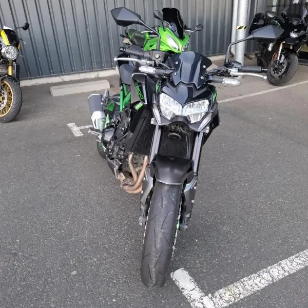 Z 900