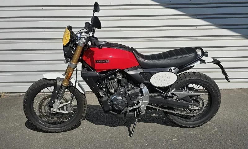 CABALLERO 700 SCRAMBLER