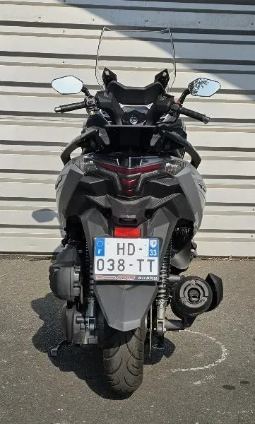 ADX 125