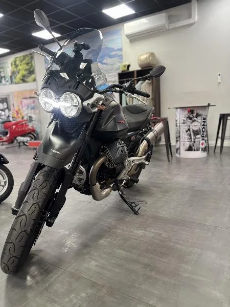 V85 TT STRADA