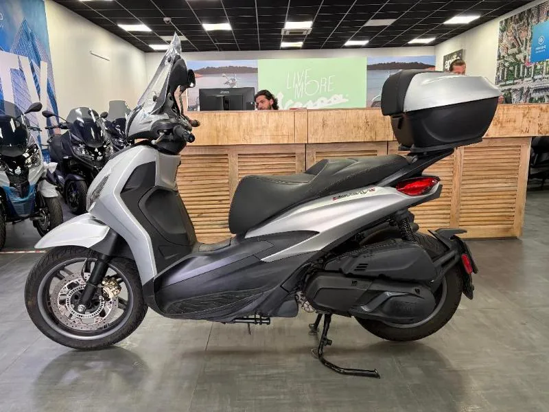 BEVERLY S 400