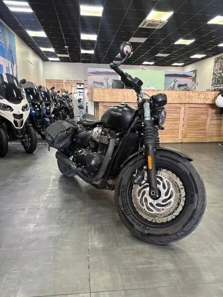 Bonneville Bobber 1200
