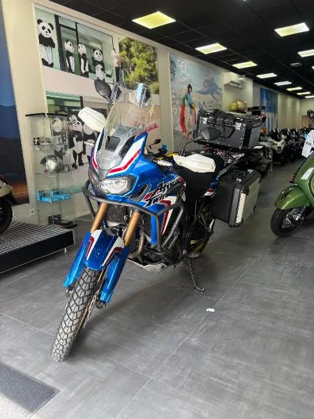 CRF 1000 D AFRICA TWIN