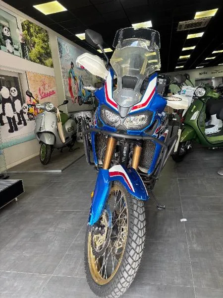 CRF 1000 D AFRICA TWIN