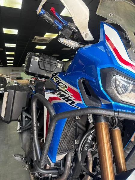 CRF 1000 D AFRICA TWIN