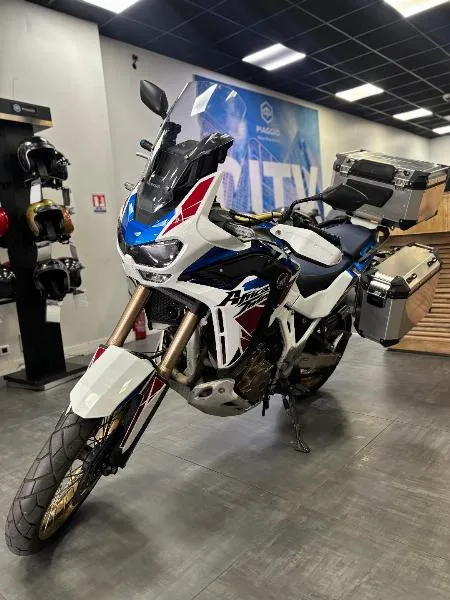 CRF 1100  L AFRICA TWIN