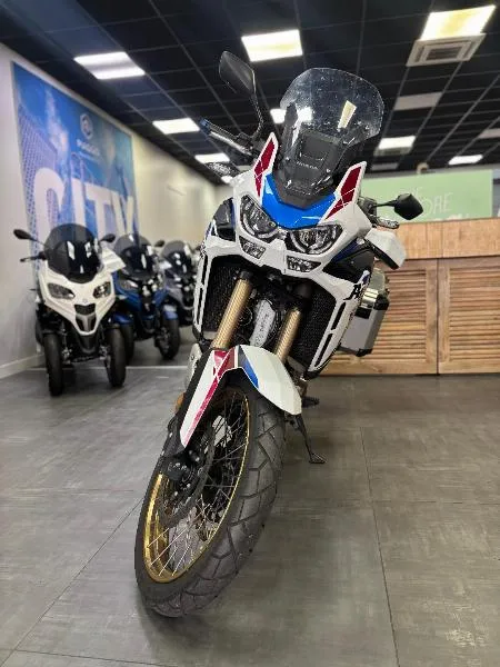 CRF 1100  L AFRICA TWIN