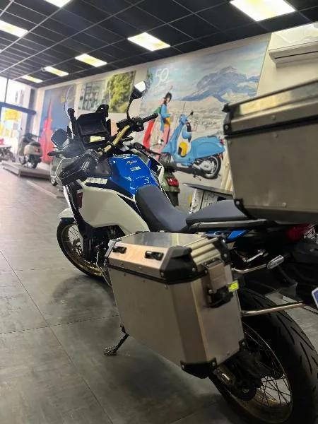CRF 1100  L AFRICA TWIN