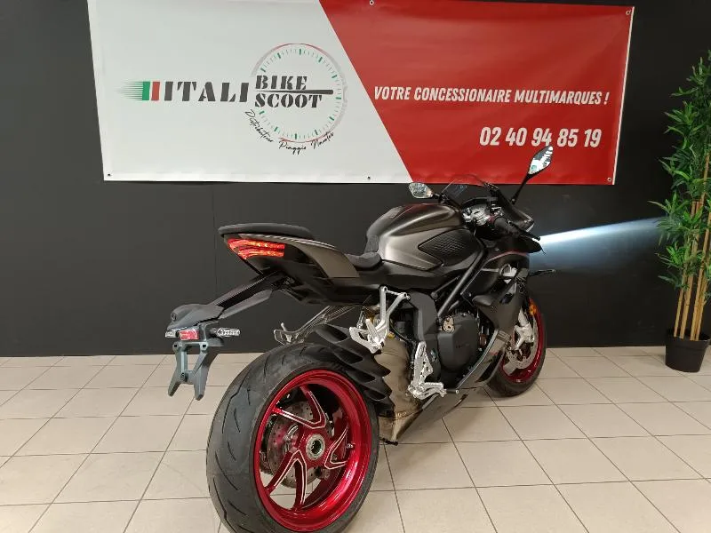 SRK 921 RR