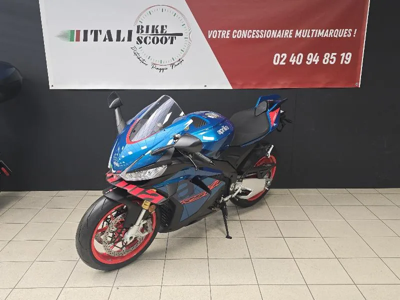 RSV4 1100
