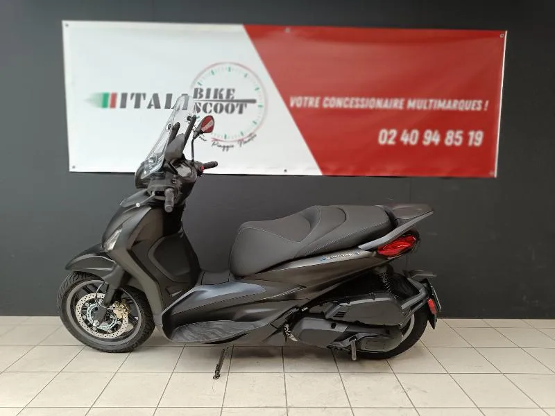 BEVERLY S 400