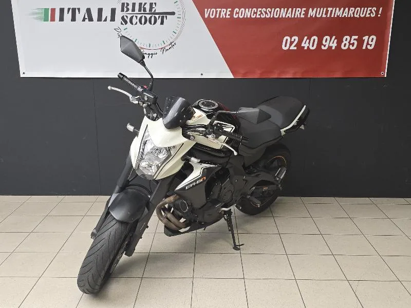 ER6