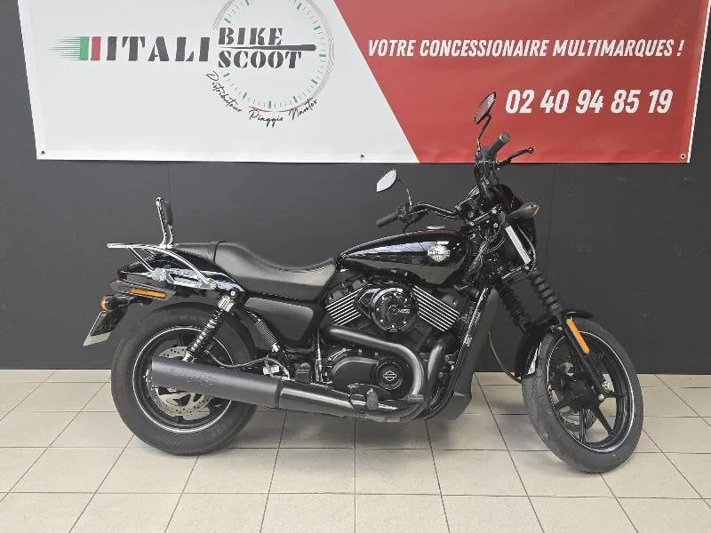 STREET 750 2015