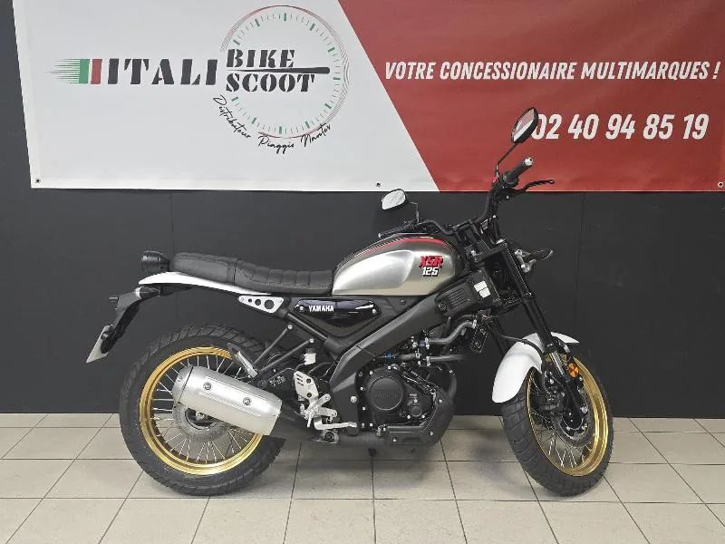 XSR 125 Legacy