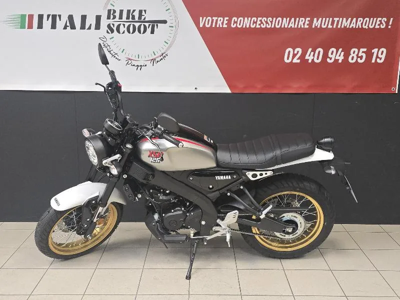 XSR 125 Legacy