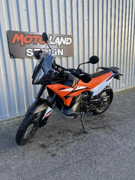 890 ADVENTURE