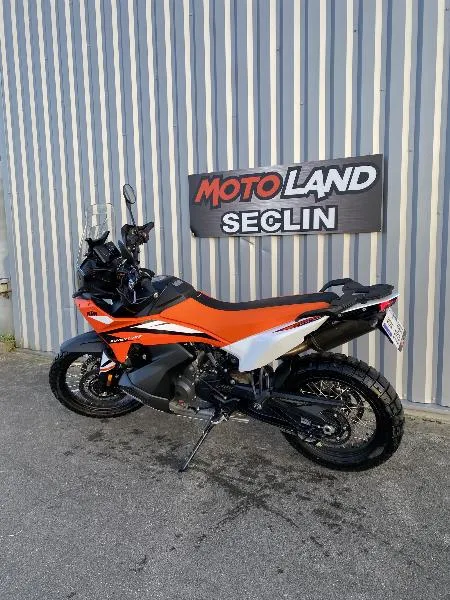 890 ADVENTURE