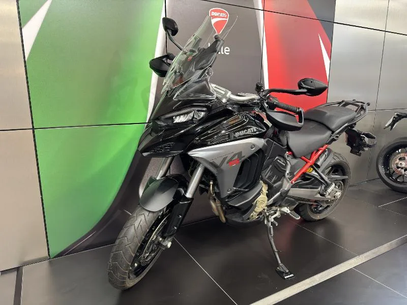 MULTISTRADA V4 S