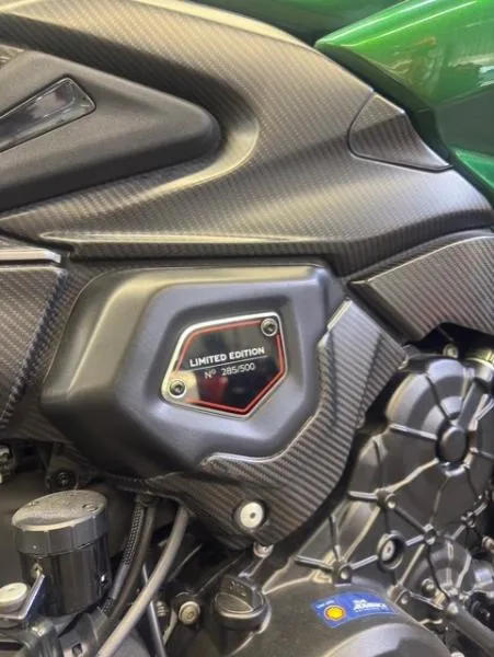 DIAVEL V4