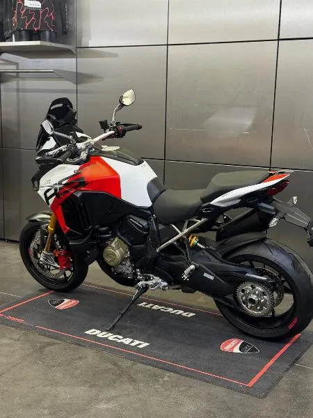 MULTISTRADA V4 S