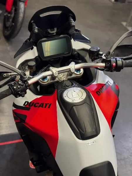 MULTISTRADA V4 S