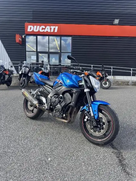 FZ1