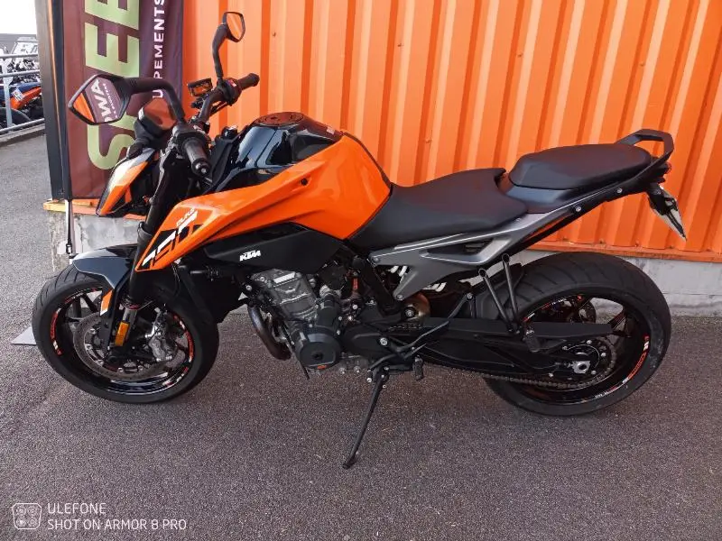 790 DUKE L