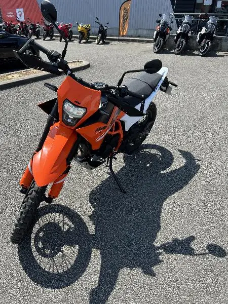 390 ENDURO