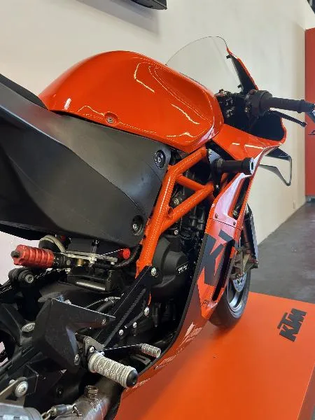 RC 8C