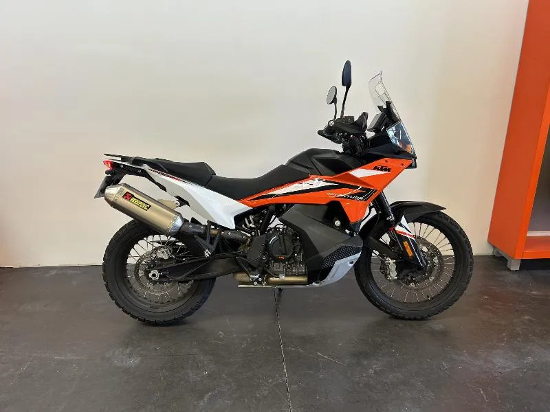 890 ADVENTURE